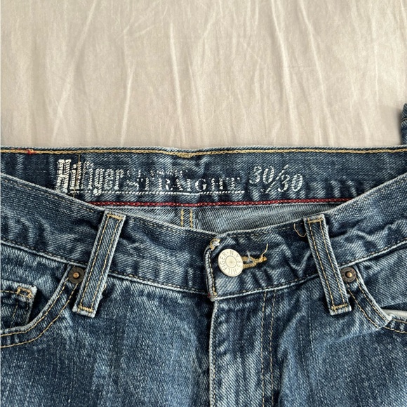 Vintage Tommy Hilfiger straight leg jeans. - Picture 4 of 4